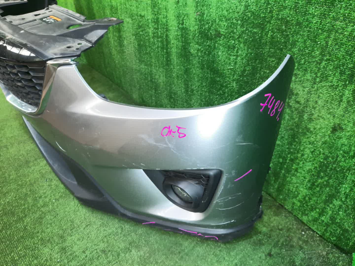 Бампер передний MAZDA CX-5 KE5AW, KE5FW, KEEAW, KEEFW, KE2AW, KE2FW 7484 2 ракурс
