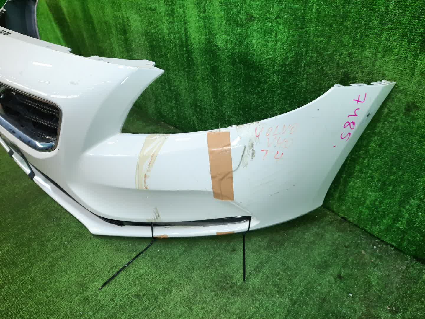 Бампер передний VOLVO V40 MZ63, MV, MV48 7485 2 ракурс