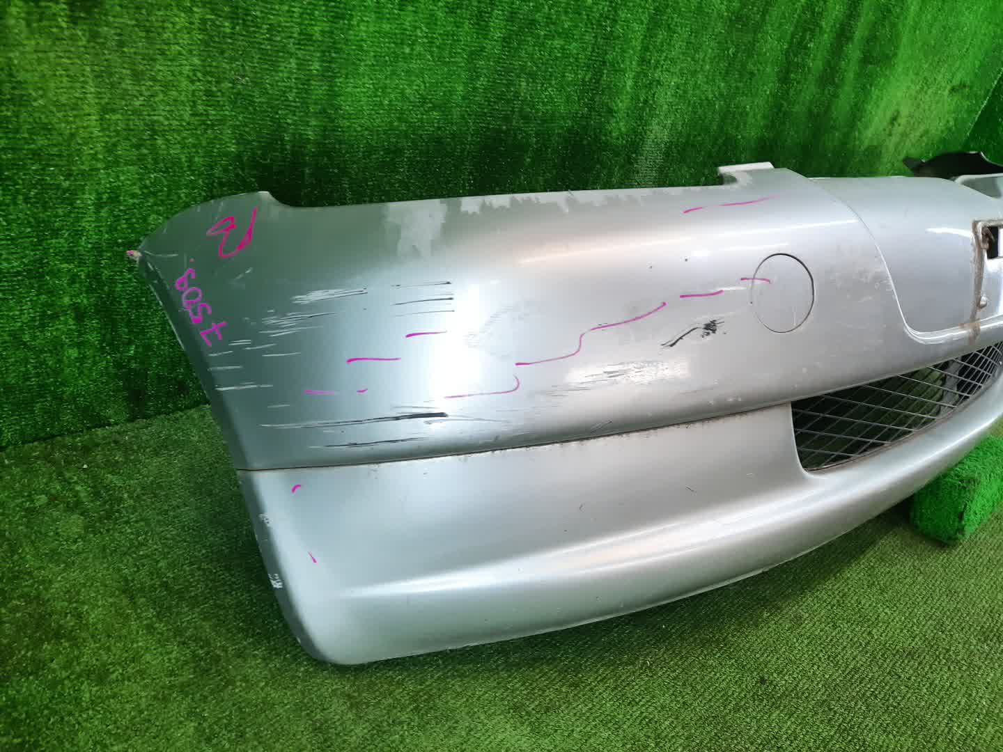 Бампер передний TOYOTA VITZ, YARIS SCP10, NCP10, SCP13, NCP15, NCP11, NCP13 7509 3 ракурс
