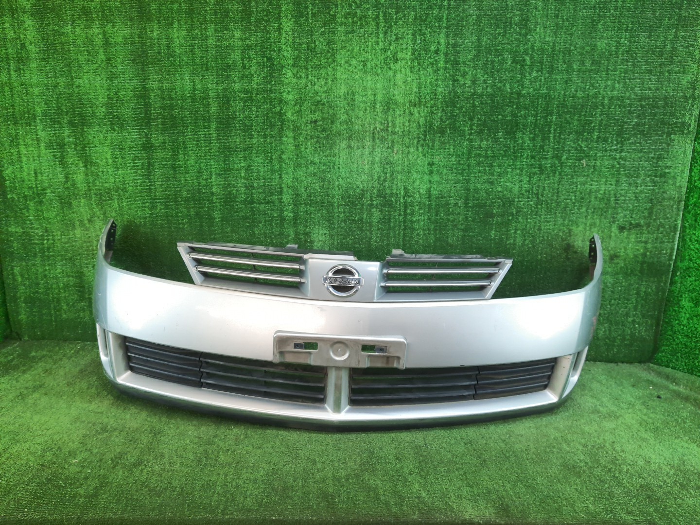 Бампер передний NISSAN WINGROAD Y11 7561 1 ракурс