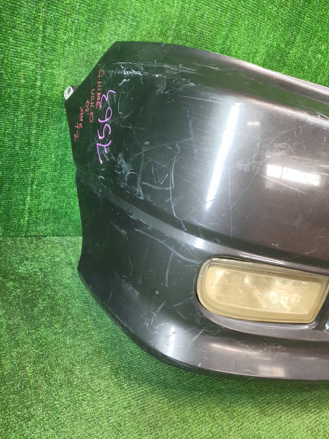 Бампер передний TOYOTA GRAND HIACE VCH10W, KCH10W, VCH16W, KCH16W, KCH11W 7563 2 ракурс