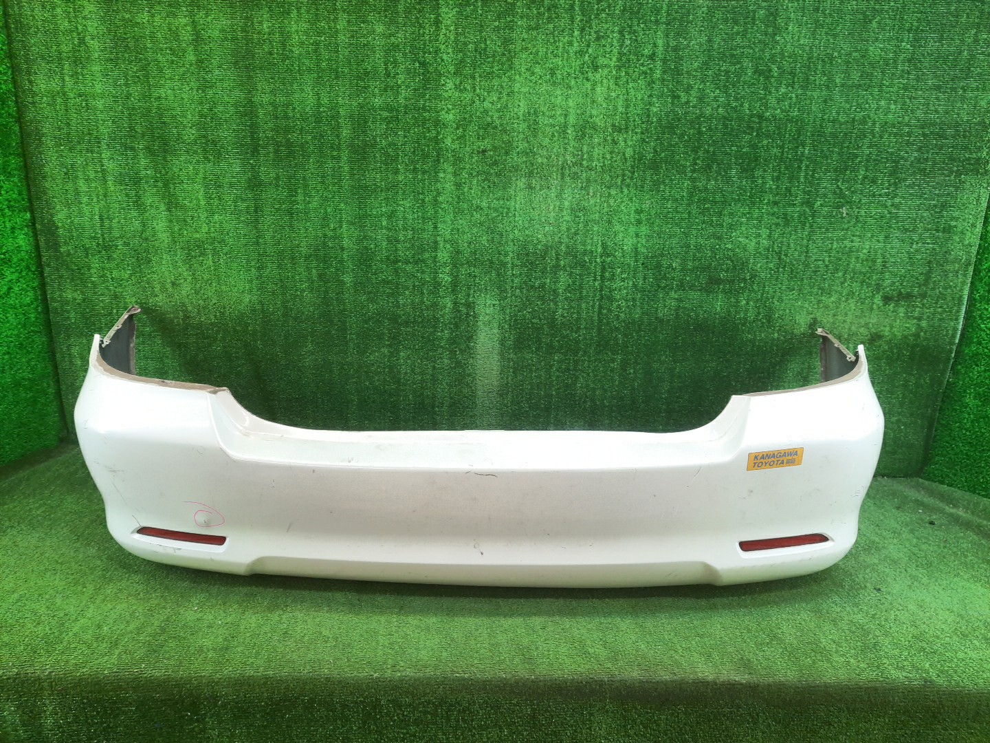 Бампер задний TOYOTA ALLION ZZT240, NZT240, AZT240, ZZT245 7596 1 ракурс