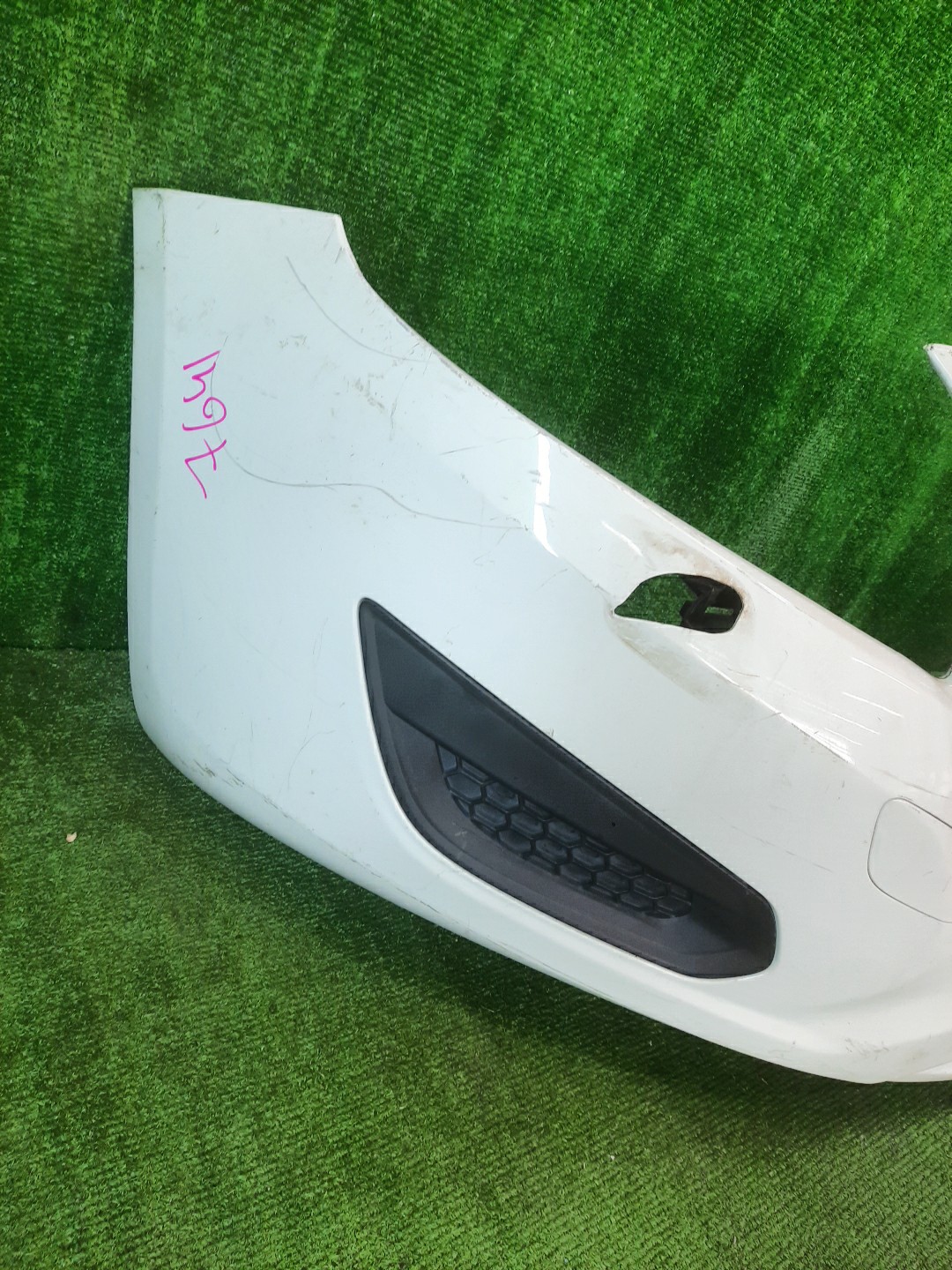 Бампер передний VOLVO S60 RS65 7641 2 ракурс Бампер передний VOLVO S60 RS65 7641 2 ракурс