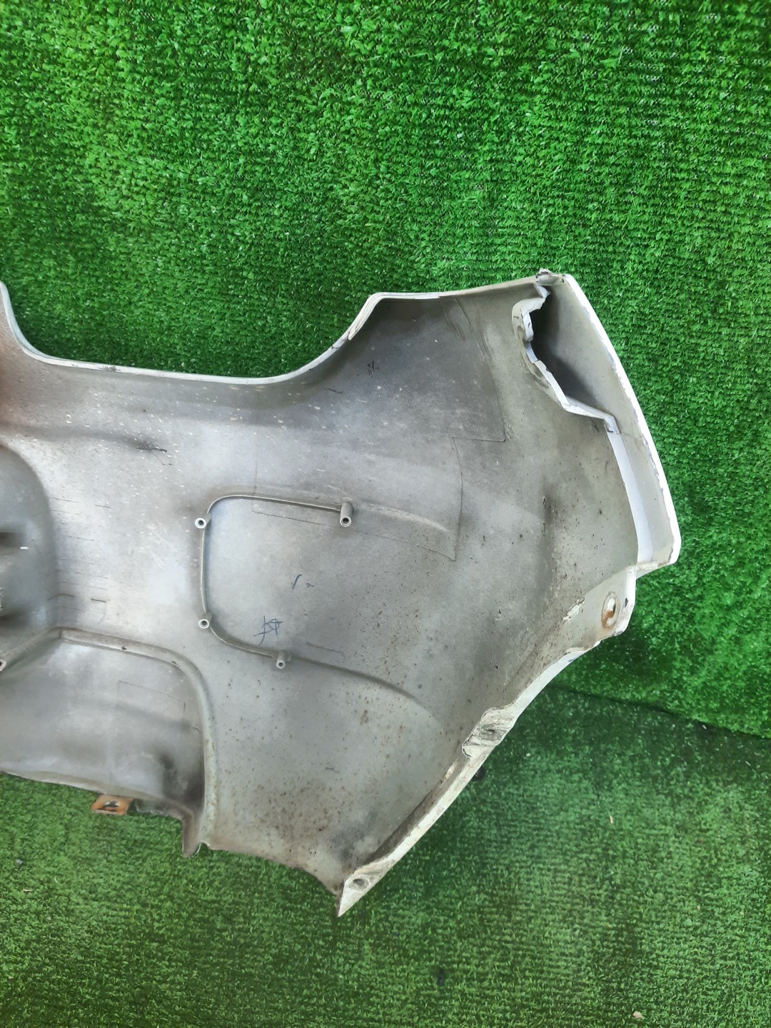 Бампер передний SUZUKI KEI HN21S, HN11S, HN22S, HN12S 7689 5 ракурс