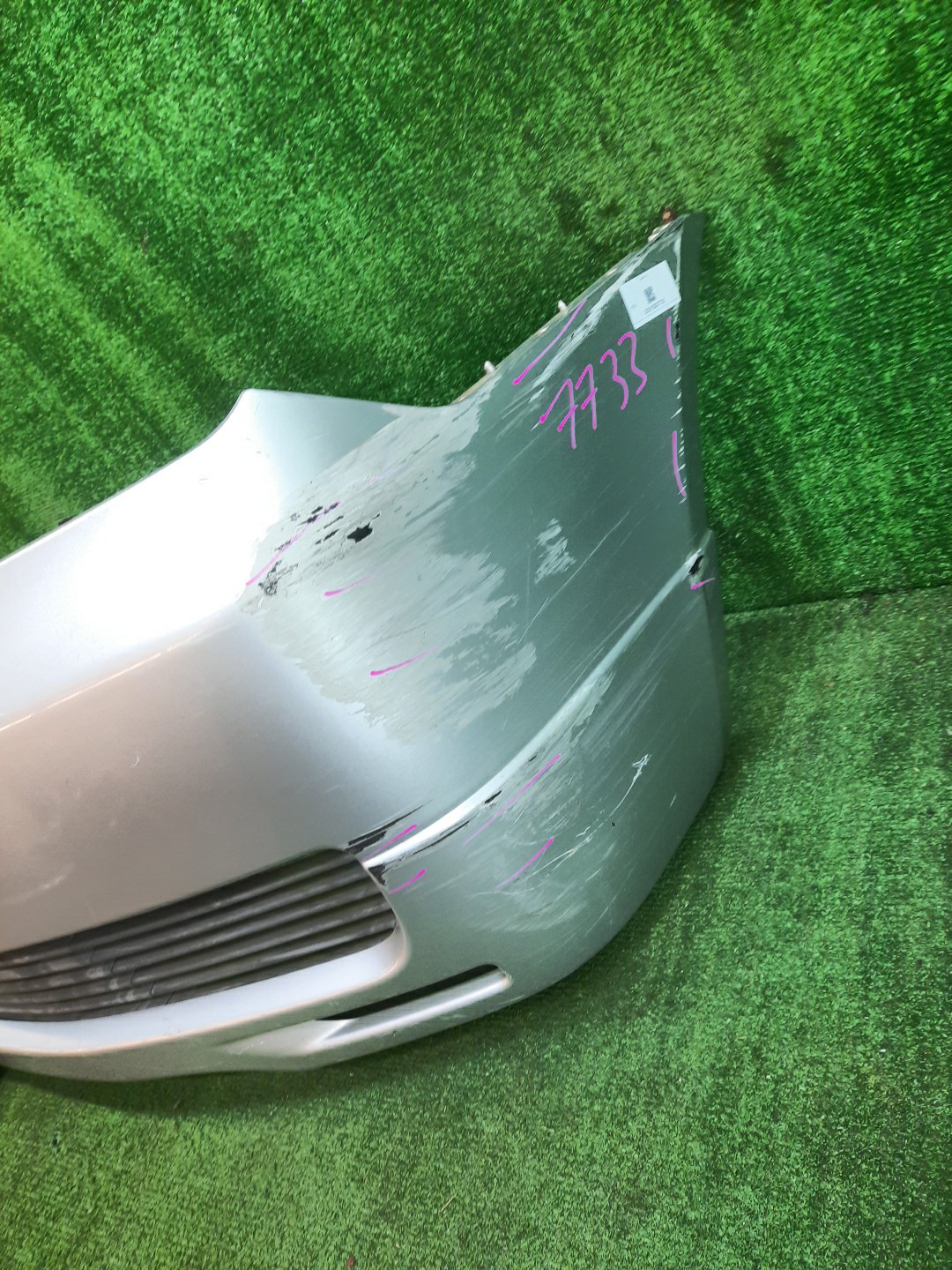 Бампер передний MITSUBISHI DION CR9W 7733 5 ракурс