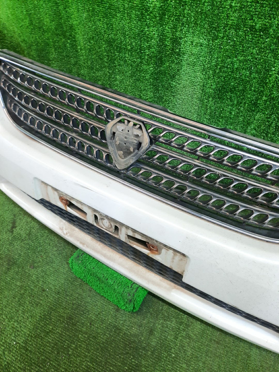 Бампер передний TOYOTA ALTEZZA, IS200, IS300 GXE10, SXE10, JCE10, JCE15 7746 4 ракурс