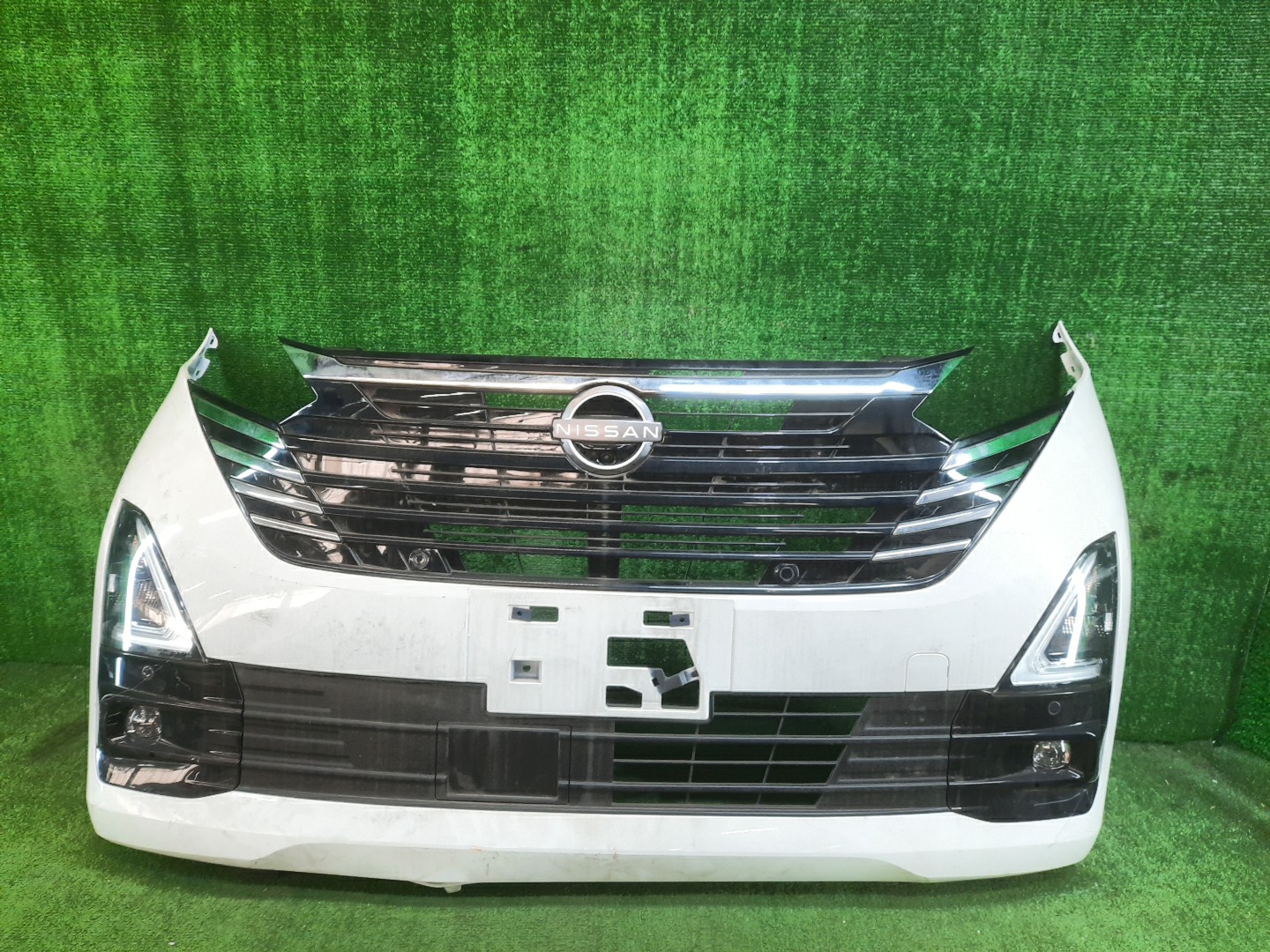 Бампер передний NISSAN DAYZ B45W, B43W, B46W, B47W, B48W, B44W 7809 1 ракурс