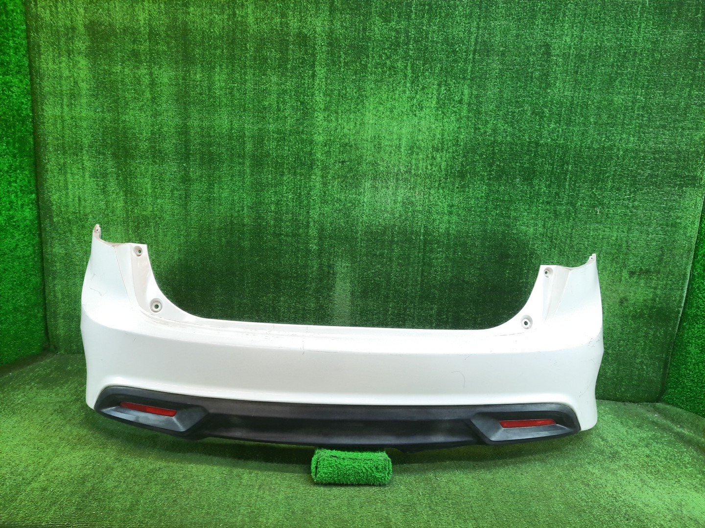 Бампер задний HONDA JADE FR4 7813 1 ракурс