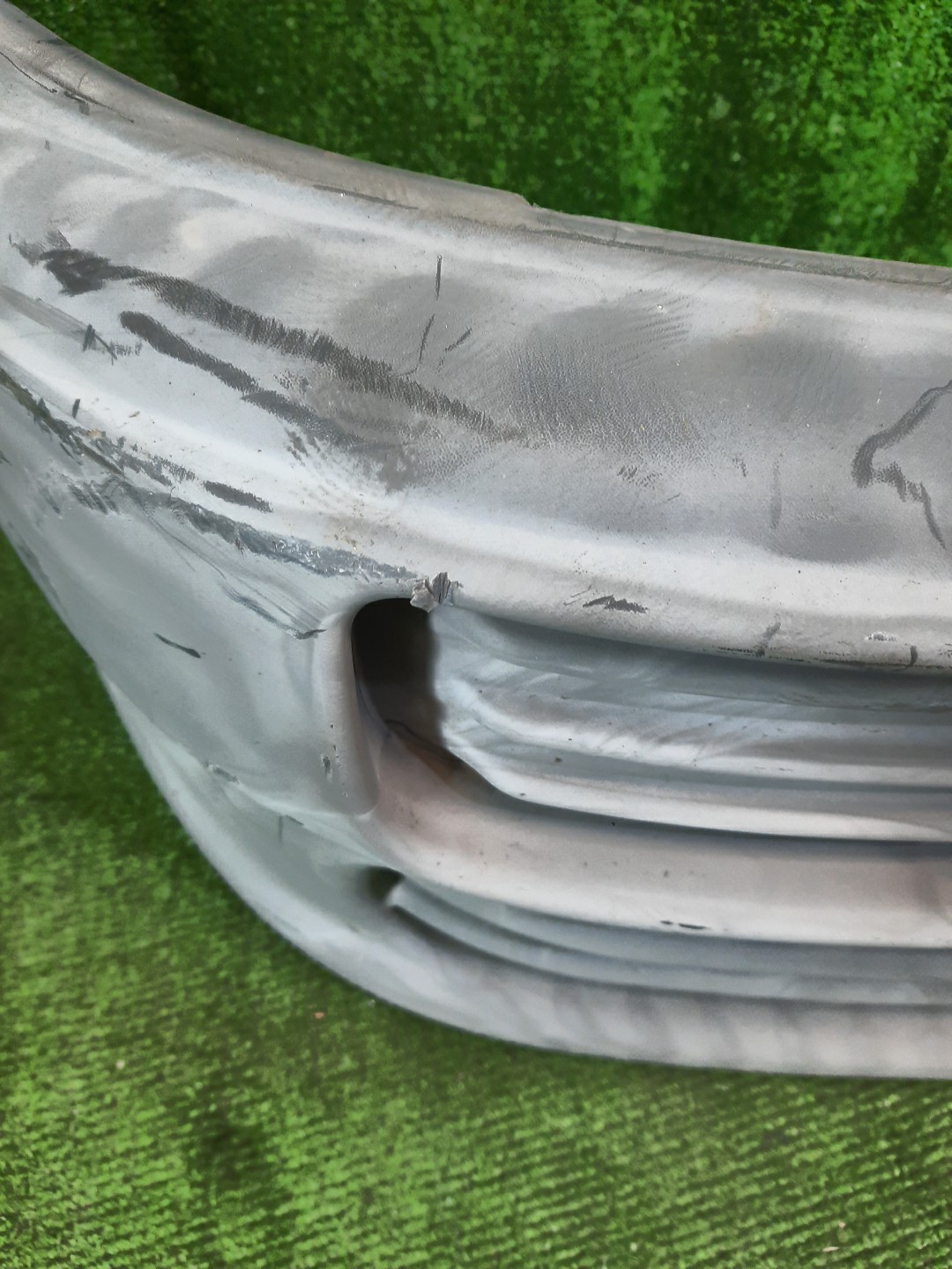 Бампер передний MITSUBISHI LIBERO CD2V, CD5W, CB8V, CB2W, CB2V, CB5W, CB8W, CD8V, CD8W, CB4W 7855 3 ракурс