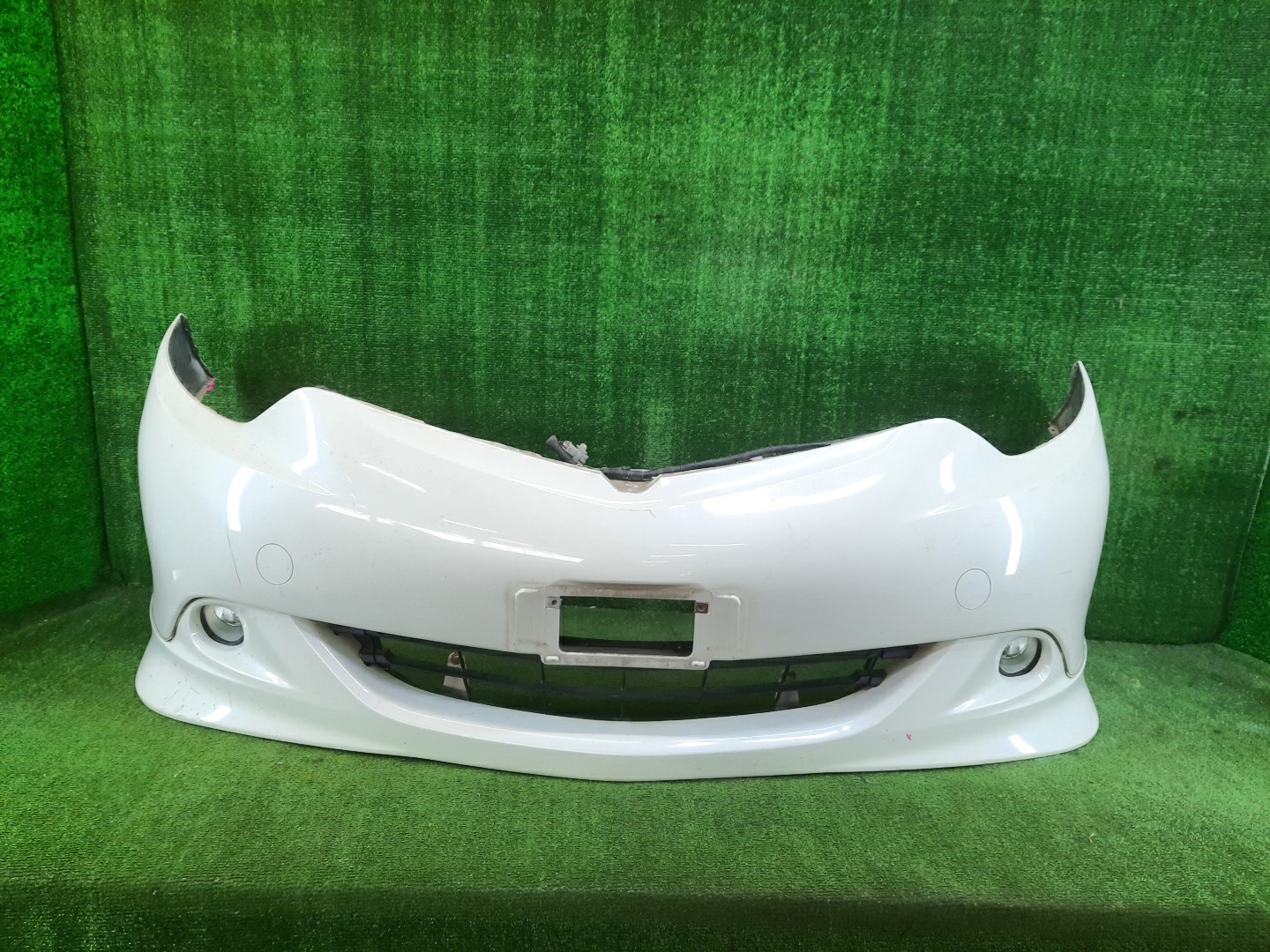 Бампер передний TOYOTA ESTIMA ACR50W 7922 1 ракурс