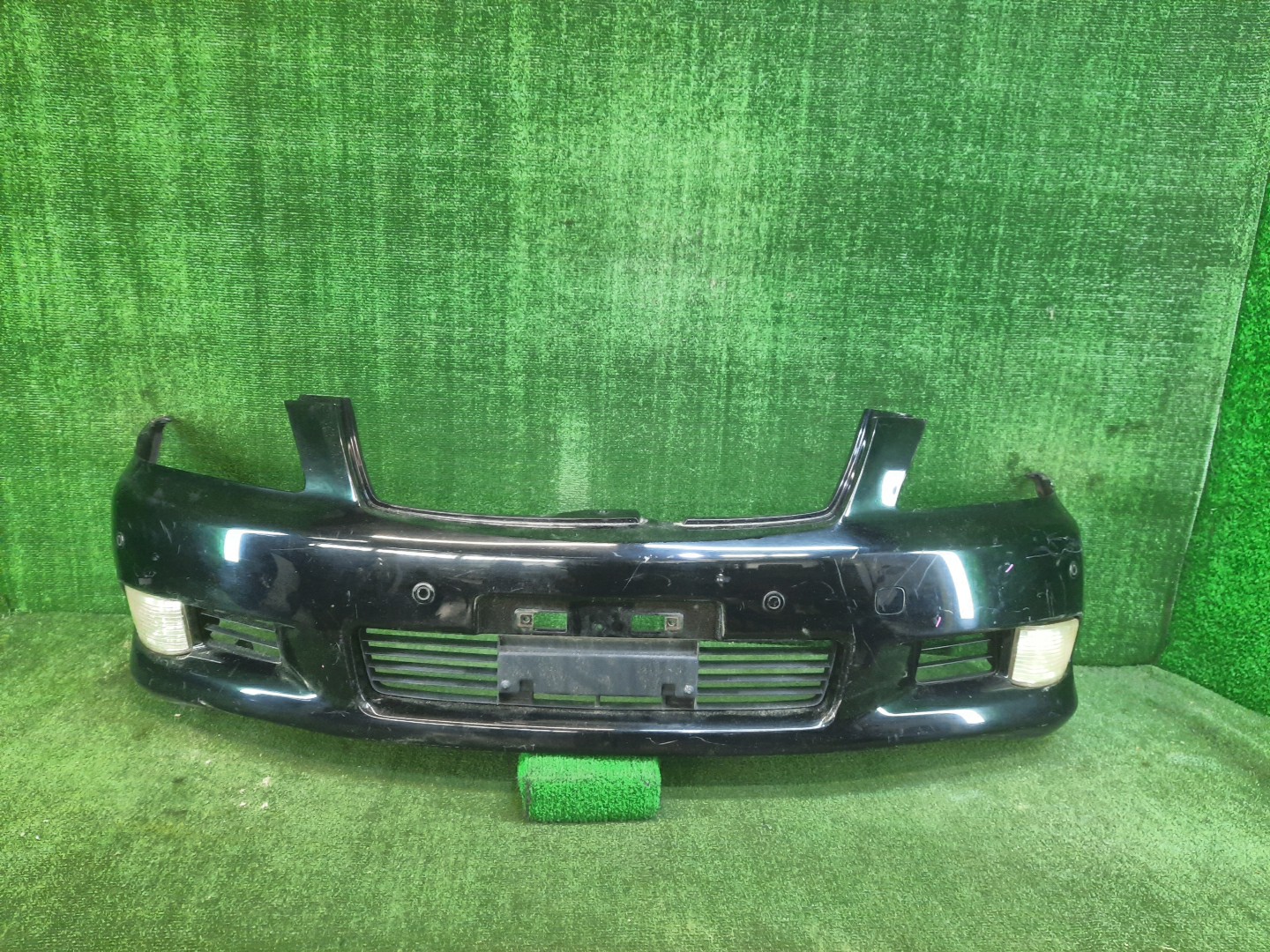 Бампер передний TOYOTA CROWN GRS182, GRS180, GRS181, GRS183, GRS184 7936 1 ракурс