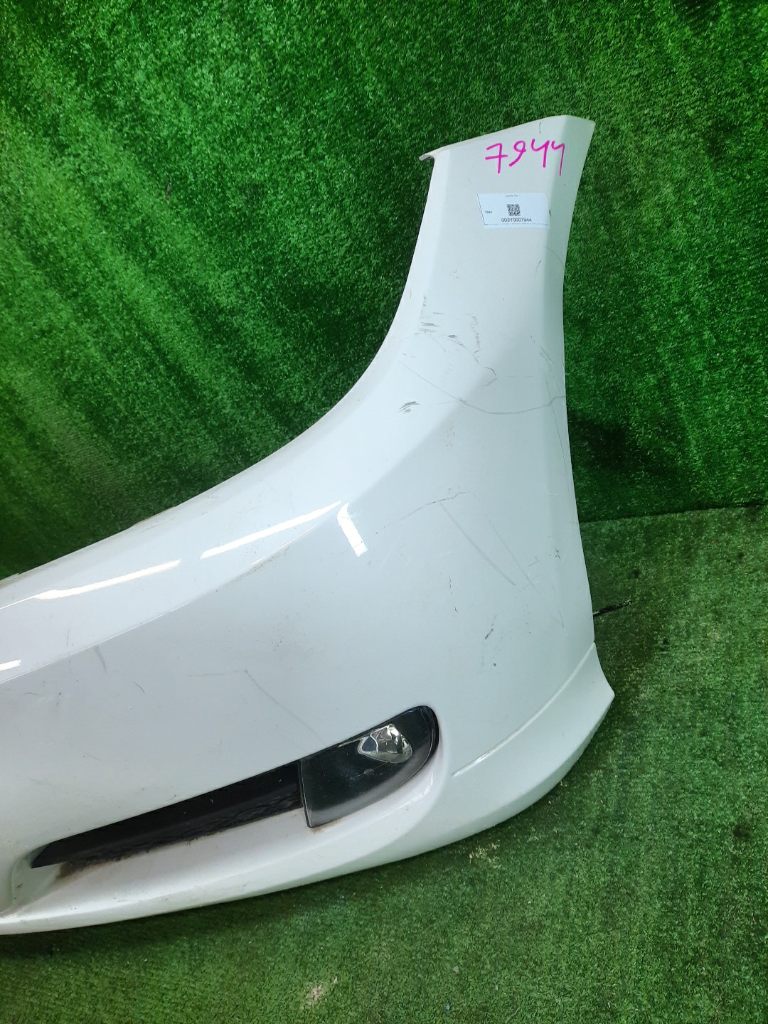 Бампер передний BMW 3-Series, 335xi, 320i, 318i, 325xi, 325i E90, E91 7944 4 ракурс