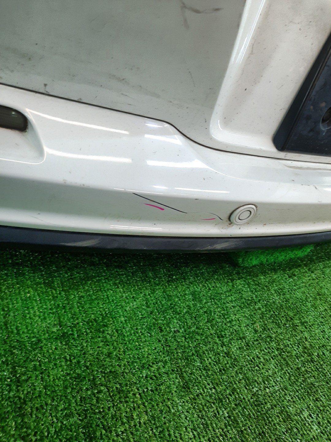 Бампер задний VOLKSWAGEN TIGUAN 5N1, 5N2 7989 3 ракурс