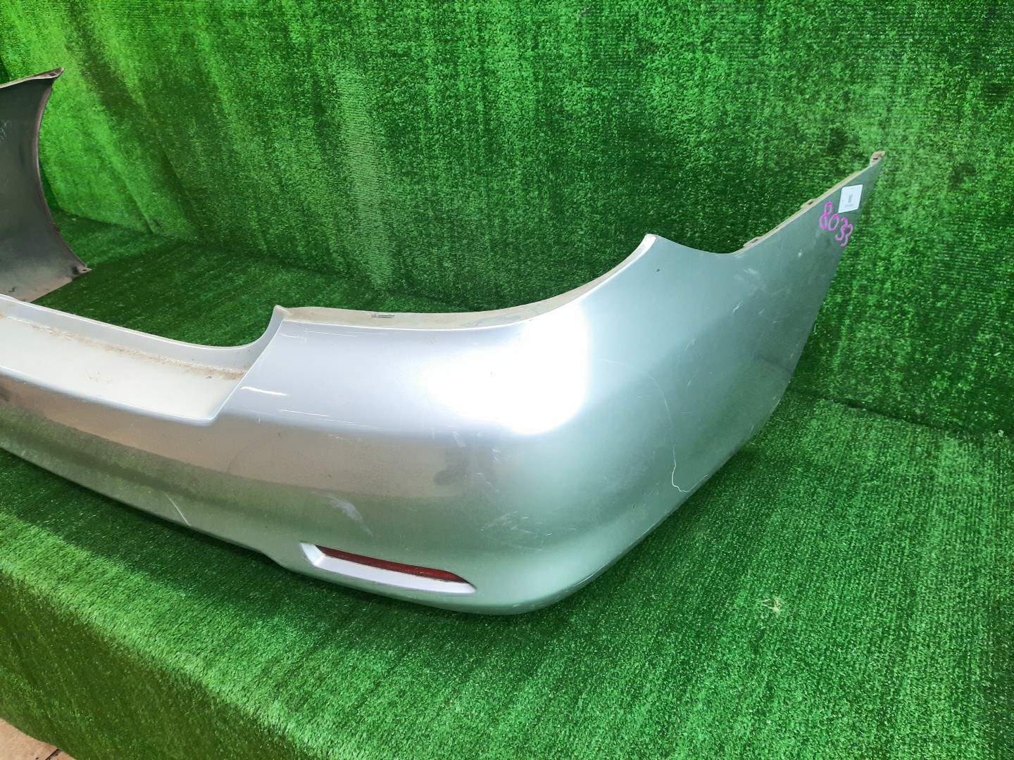 Бампер задний TOYOTA ALLION ZZT240, NZT240, AZT240, ZZT245 8033 2 ракурс