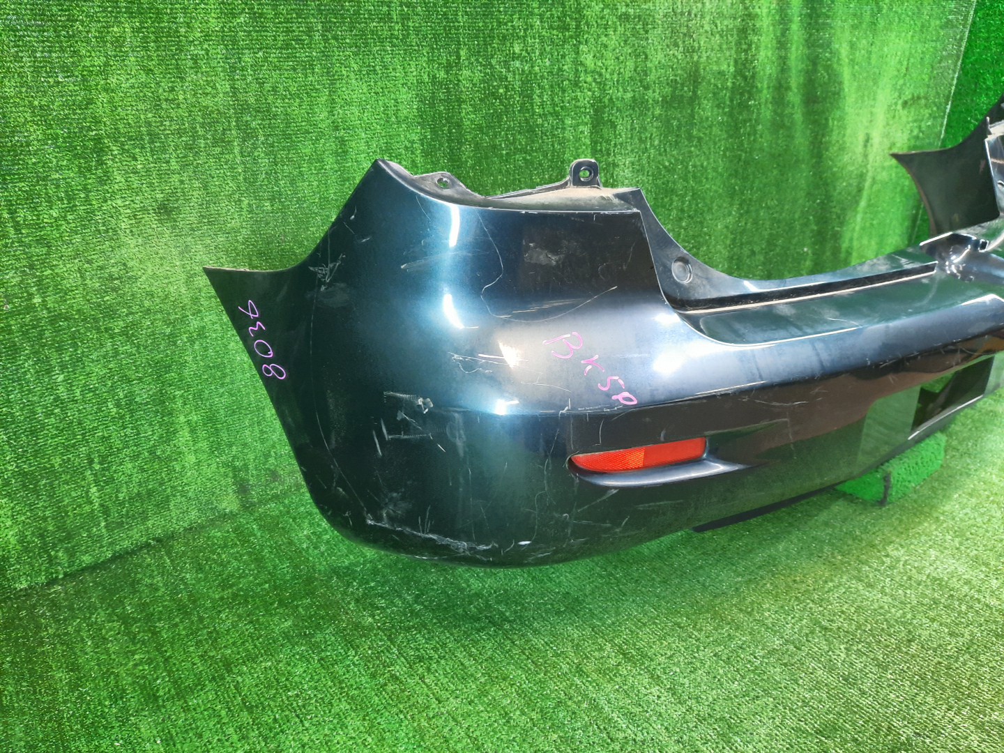 Бампер задний MAZDA AXELA, MAZDA 3, 3 BK5P, BK3P, BKEP, BK WAGON 3 ракурс