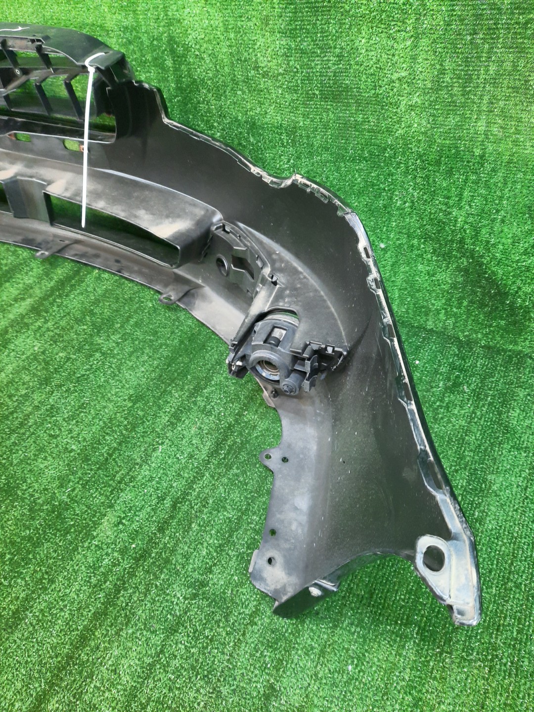 Бампер передний SUBARU LEGACY, LEGACY B4 BL5, BP9, BP5, BPE, BLE, BL9 8082 5 ракурс
