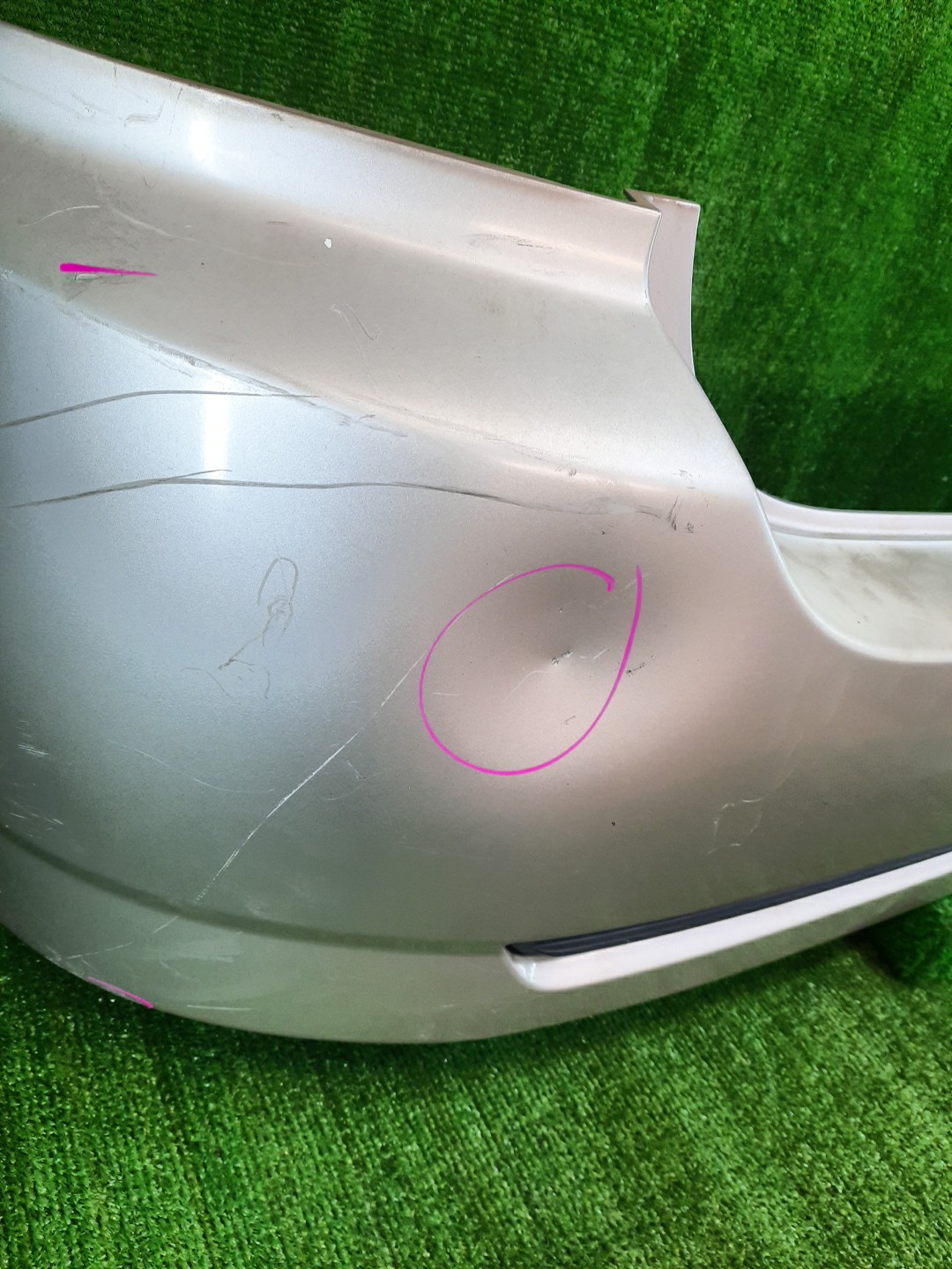 Бампер задний TOYOTA ALLEX, COROLLA RUNX ZZE124, NZE121, ZZE122, ZZE123, NZE124 8107 3 ракурс