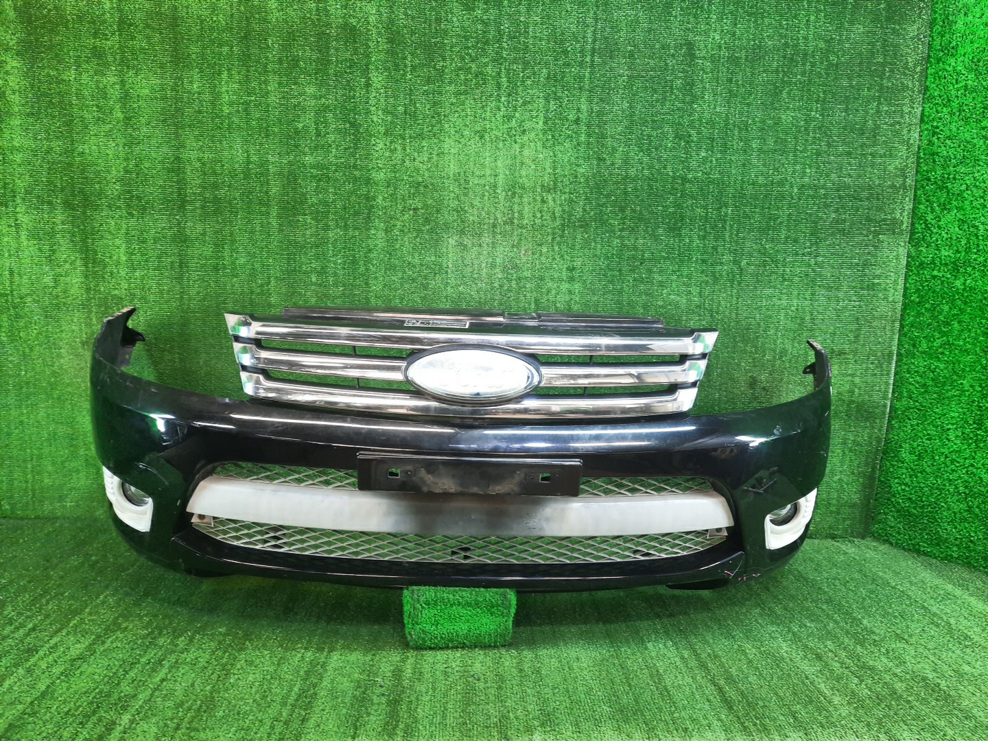 Бампер передний FORD ESCAPE LFAL3F, LFAL3P 8226 1 ракурс
