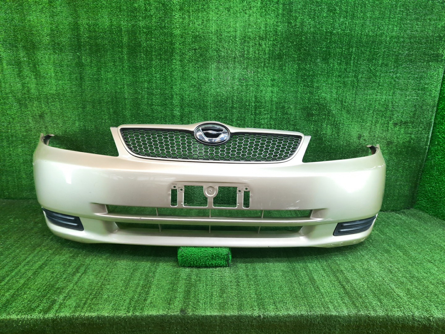 Бампер передний TOYOTA ALLEX, COROLLA RUNX ZZE124, NZE121, ZZE122, ZZE123, NZE124 8350 1 ракурс
