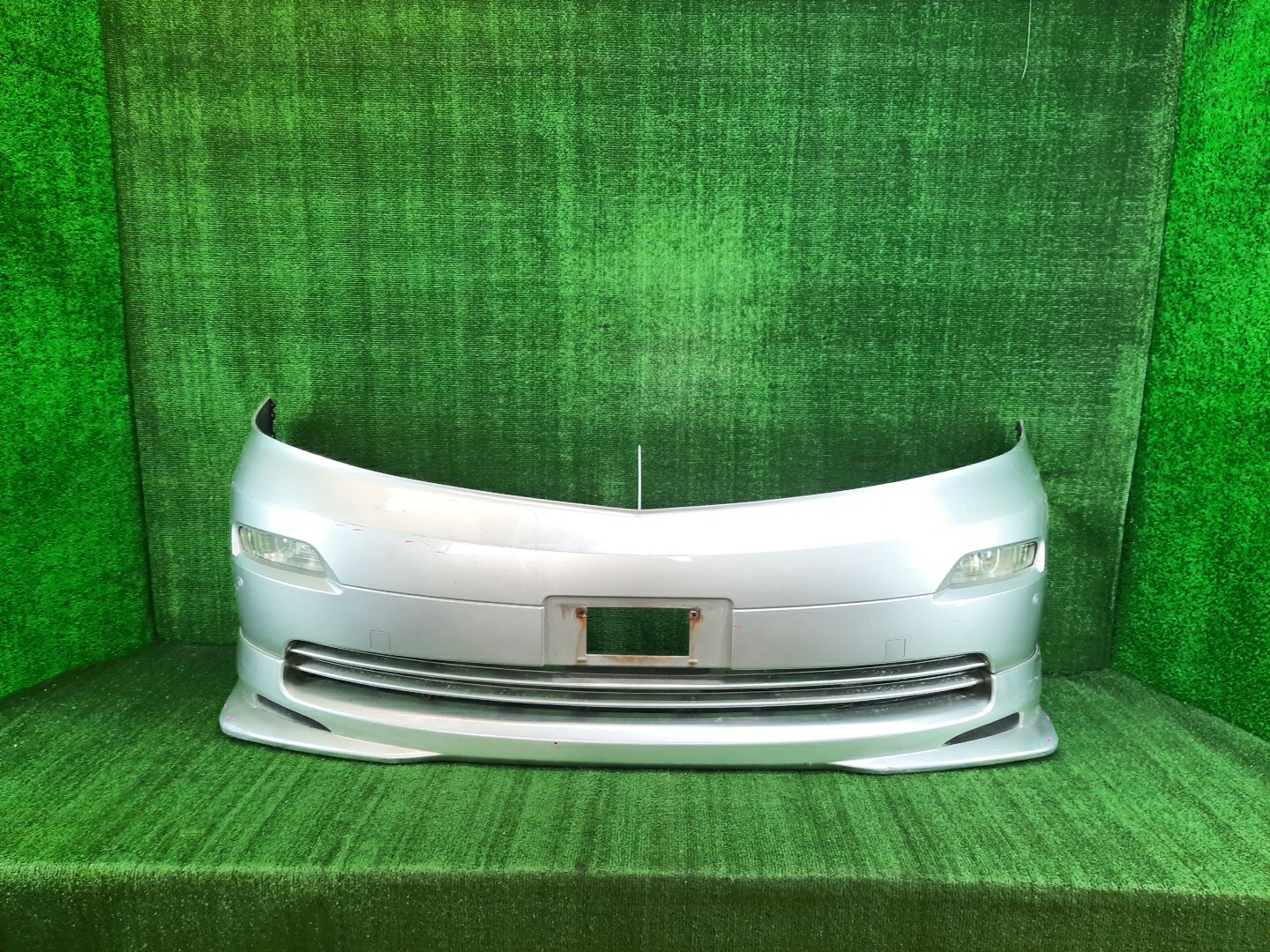 Бампер передний TOYOTA ALPHARD MNH15W, MNH10W, ANH15W, ANH10W 8371 1 ракурс