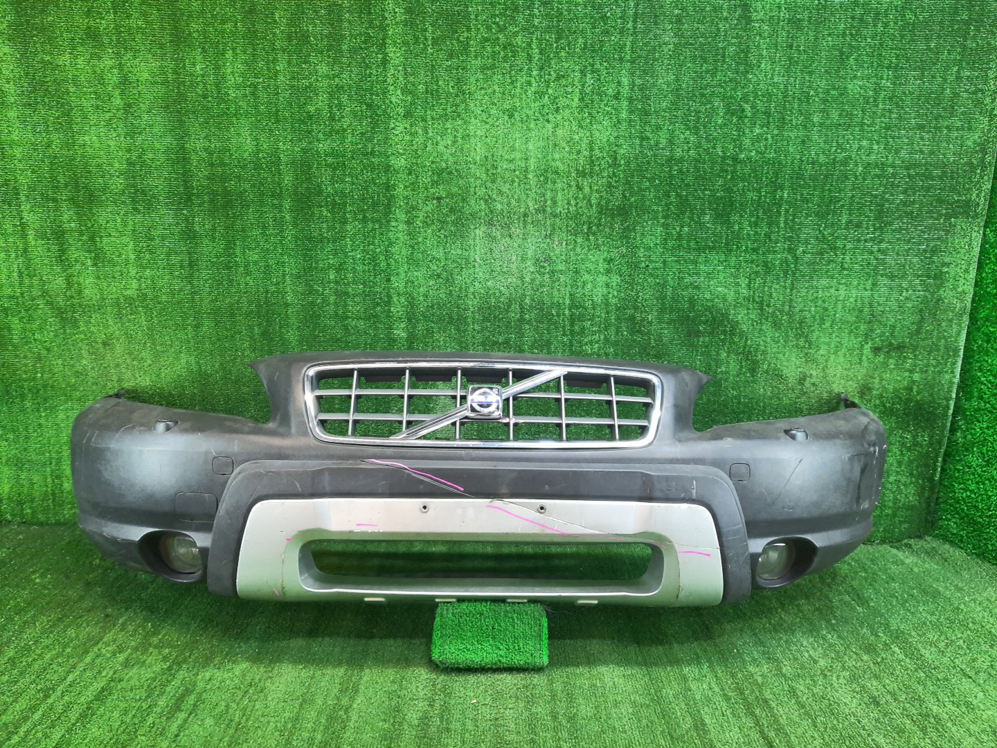 Бампер передний VOLVO XC70 SZ59 8443 1 ракурс