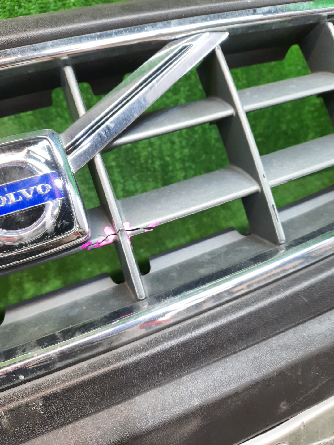 Бампер передний VOLVO XC70 SZ59 8443 5 ракурс