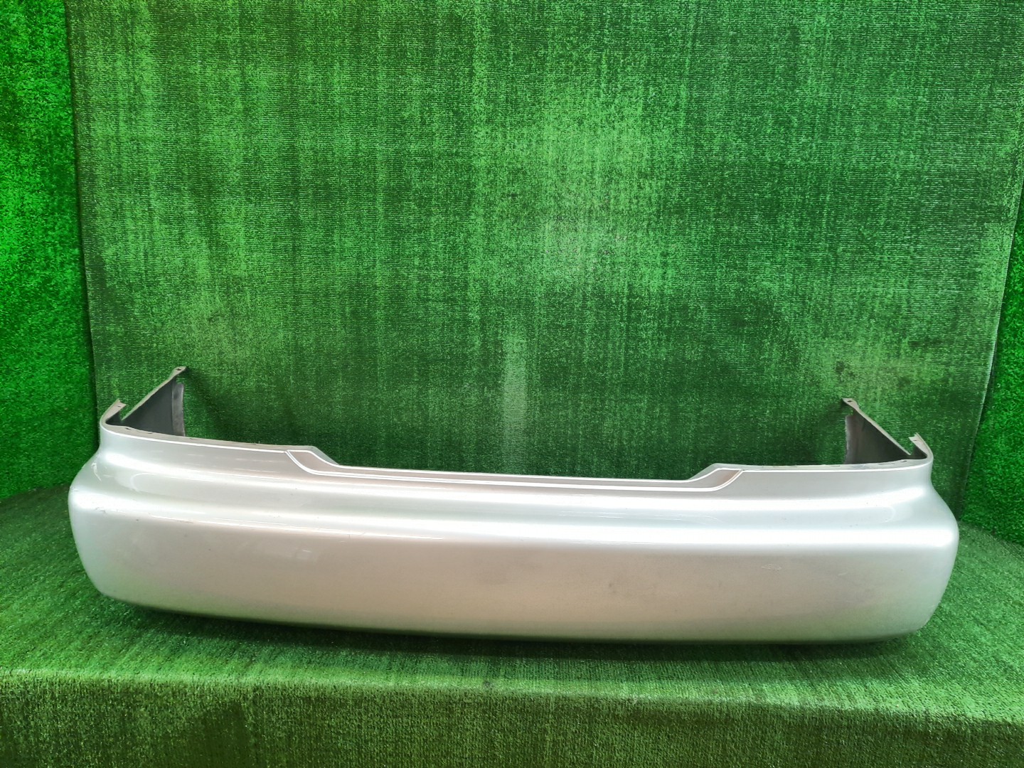 Бампер задний HONDA INSPIRE, SABER UA1, UA3, UA2 8500 1 ракурс Бампер задний HONDA INSPIRE, SABER UA1, UA3, UA2 8500 1 ракурс