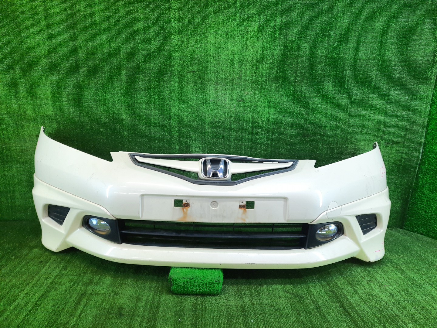 Бампер передний HONDA FIT GE6, GP1, GP4, GE7, GE8, GE9 8554 1 ракурс