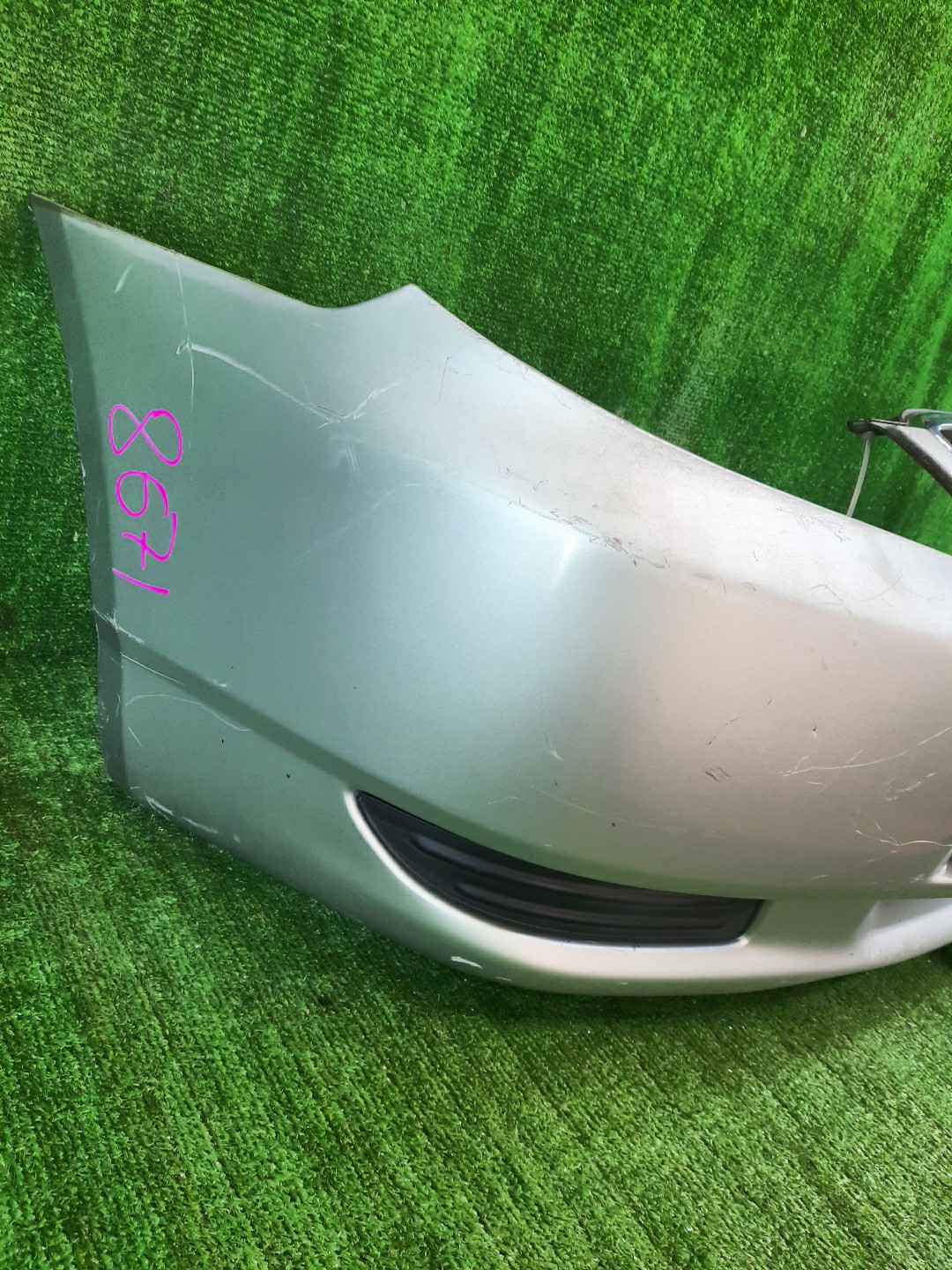 Бампер передний TOYOTA COROLLA, COROLLA FIELDER ZZE124, NZE121, NZE120, ZZE122, NZE124, CE121, NZE121G, ZZE123G, ZZE124G, ZZE122G, NZE124G 8671 2 ракурс