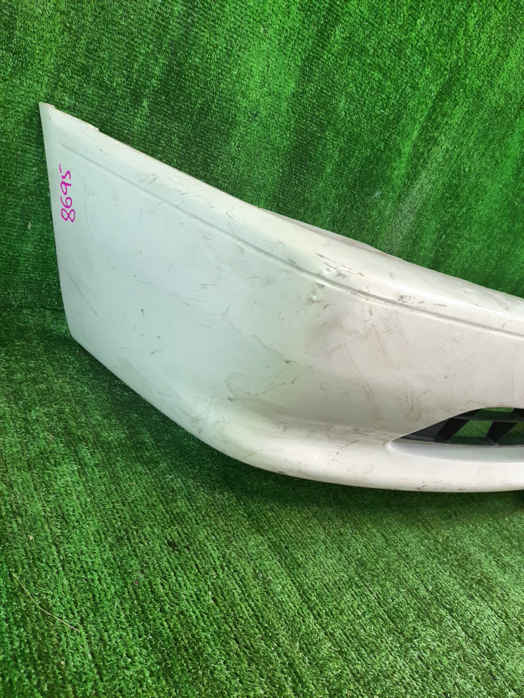 Бампер передний TOYOTA SPRINTER AE111, AE114, AE110, EE111, CE110, CE114 8695 2 ракурс