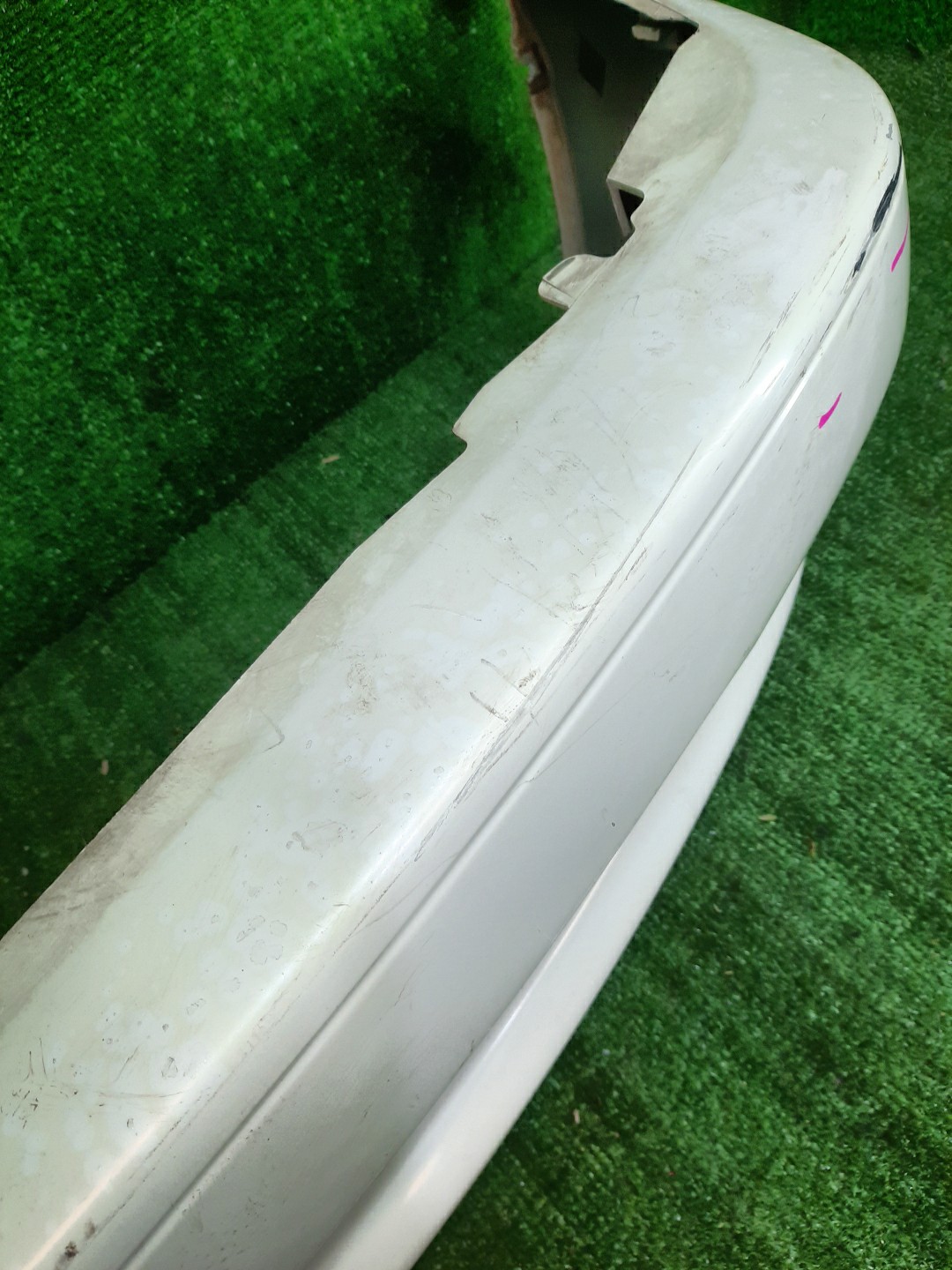 Бампер передний TOYOTA SPRINTER AE111, AE114, AE110, EE111, CE110, CE114 8695 3 ракурс