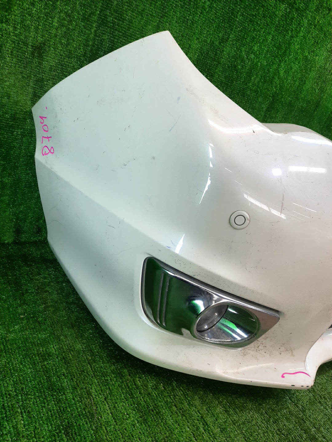 Бампер передний NISSAN SERENA C26 8704 2 ракурс