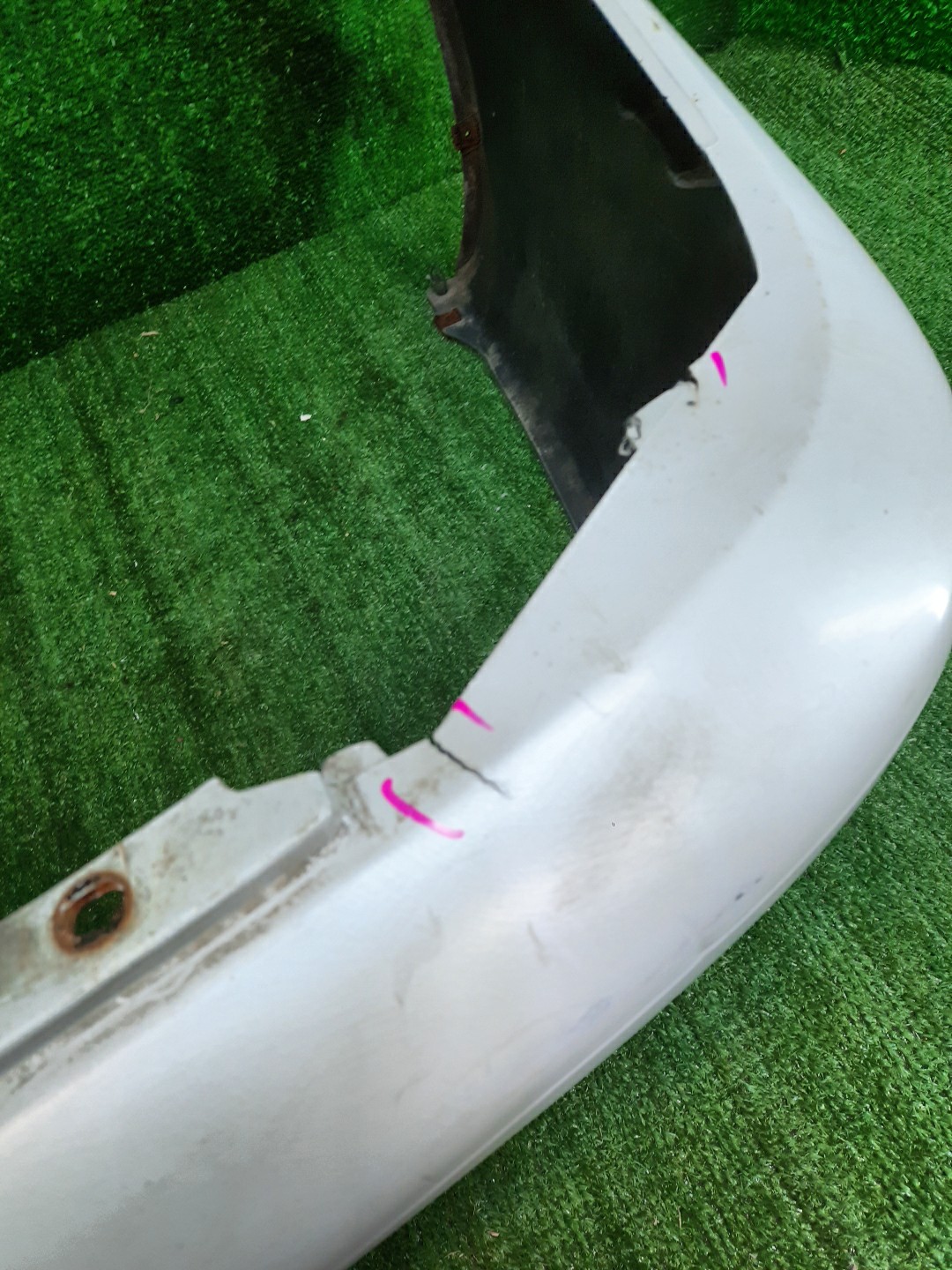 Бампер задний TOYOTA COROLLA AE111, AE114, AE110, EE111, CE110, CE114 8719 4 ракурс