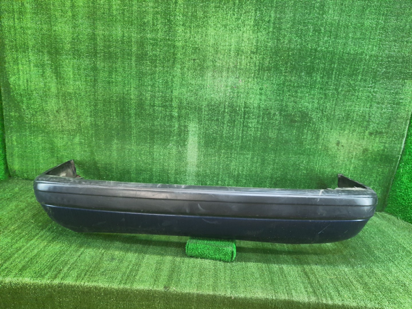 Бампер задний TOYOTA COROLLA AE111, AE114, AE110, EE111, CE110, CE114 8723 1 ракурс