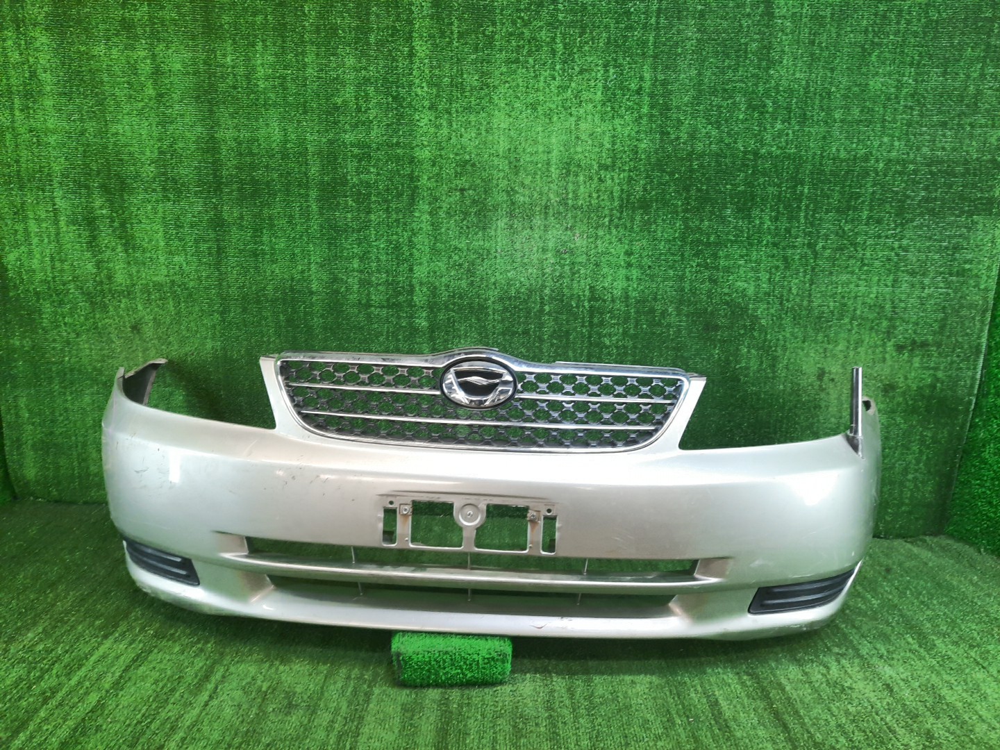 Бампер передний TOYOTA COROLLA, COROLLA FIELDER ZZE124, NZE121, NZE120, ZZE122, NZE124, CE121, NZE121G, ZZE123G, ZZE124G, ZZE122G, NZE124G 8739 1 ракурс