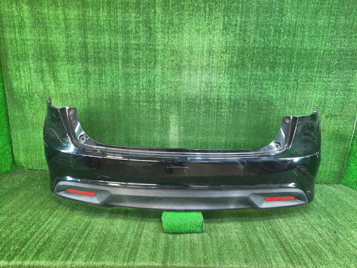 Бампер задний HONDA JADE FR4 8860 1 ракурс