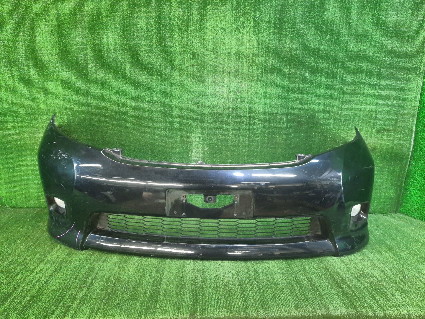 Бампер передний TOYOTA ISIS ZNM10, ZNM10W, ANM10, ANM10W, ANM15, ANM15W, ZGM10, ZGM10W, ZGM11, ZGM11W, ZGM15, ZGM15W, ANM10G, ZGM10G, ANM15G, ZNM10G, ZGM11G, ZGM15G 8879 1 ракурс Бампер передний TOYOTA ISIS ZNM10, ZNM10W, ANM10, ANM10W, ANM15, ANM15W, ZGM10, ZGM10W, ZGM11, ZGM11W, ZGM15, ZGM15W, ANM10G, ZGM10G, ANM15G, ZNM10G, ZGM11G, ZGM15G 8879 1 ракурс