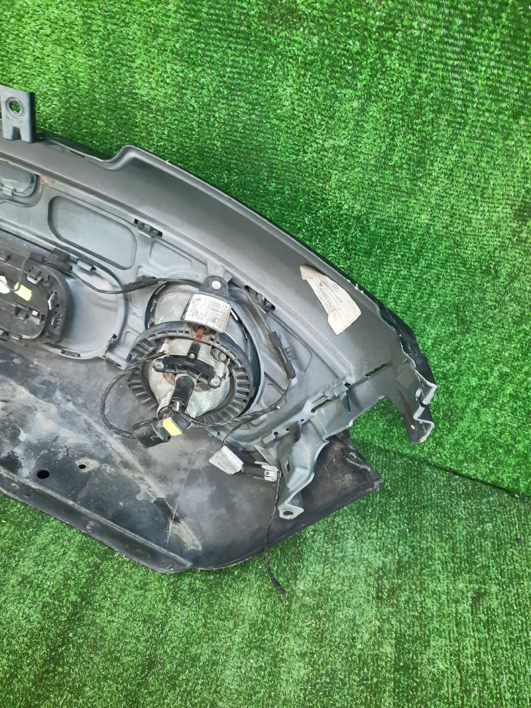 Бампер передний MINI CABRIO, HATCH R57, R56 8880 5 ракурс Бампер передний MINI CABRIO, HATCH R57, R56 8880 5 ракурс