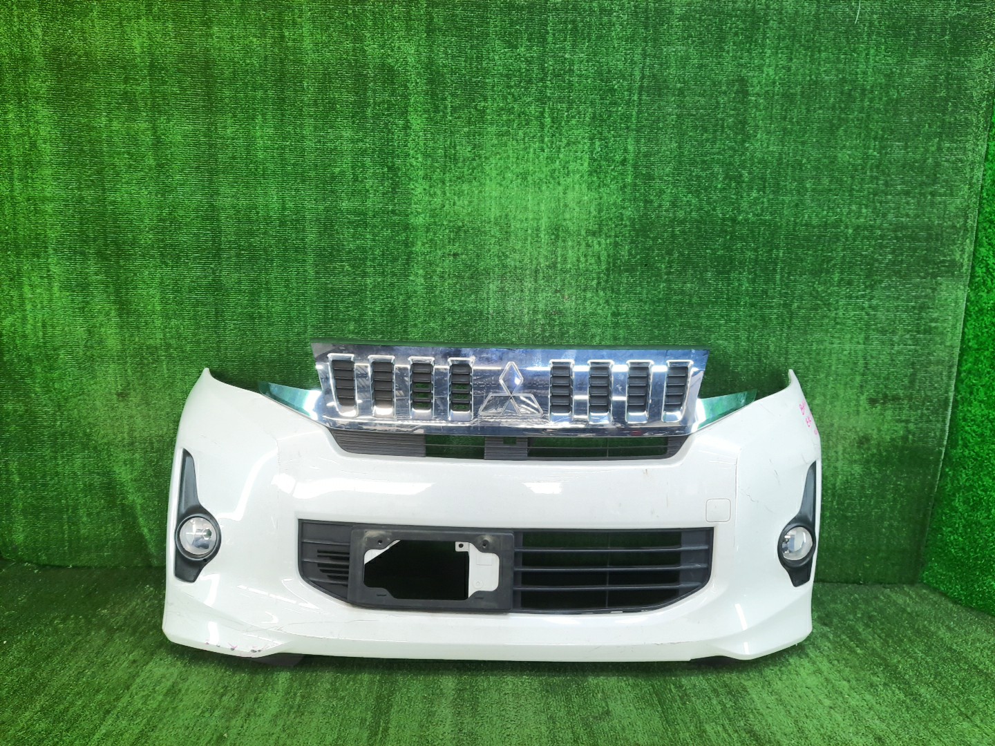 Бампер передний MITSUBISHI EK SPACE B11A 8925 1 ракурс