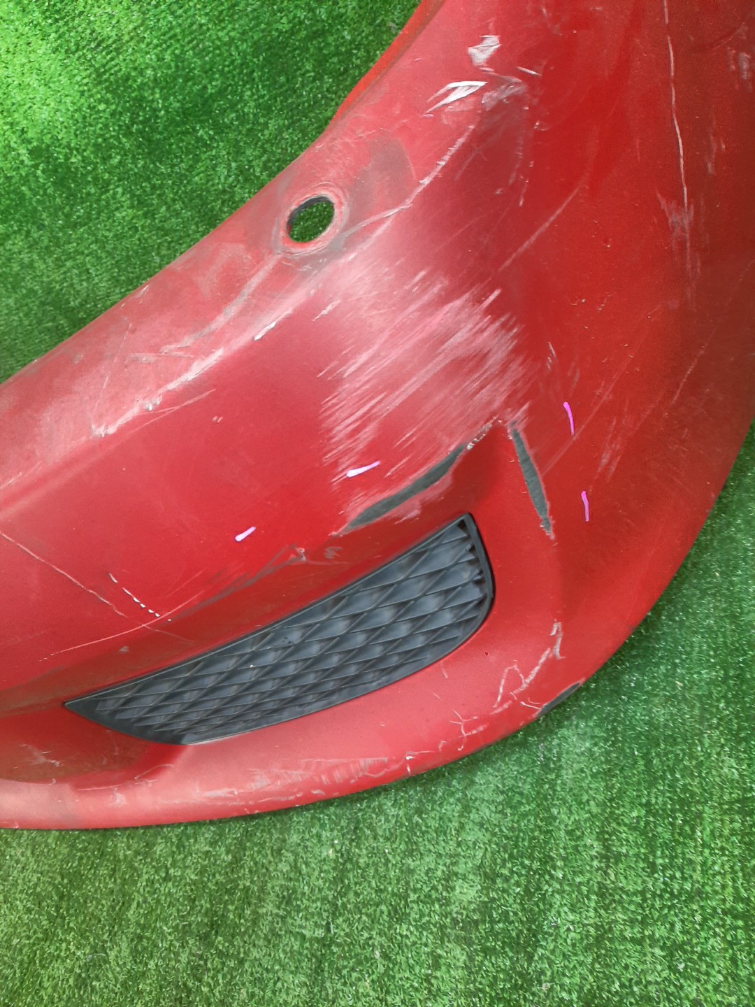 Бампер передний MAZDA PREMACY CP8W, CPEW 9008 4 ракурс