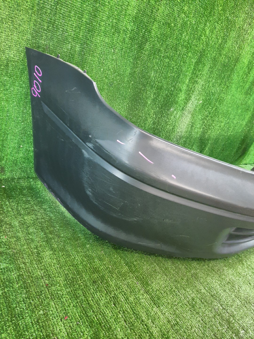 Бампер передний MITSUBISHI LANCER CEDIA, LANCER CS2A, CS5W, CS5A, CS3W, CS9W, CS9A, CS1A, CS2W, CS2V, CS3A, CS6A 9010 2 ракурс