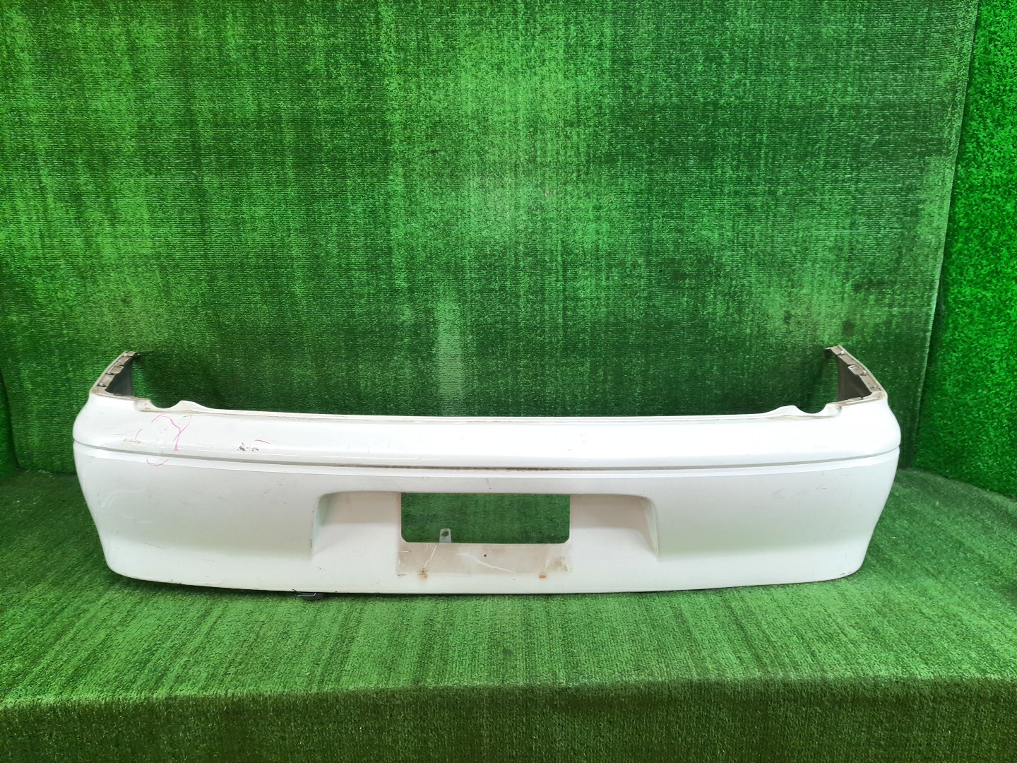 Бампер задний MITSUBISHI LANCER CEDIA, LANCER CS3W, CS9W, CS2W, CS5W 9062 1 ракурс