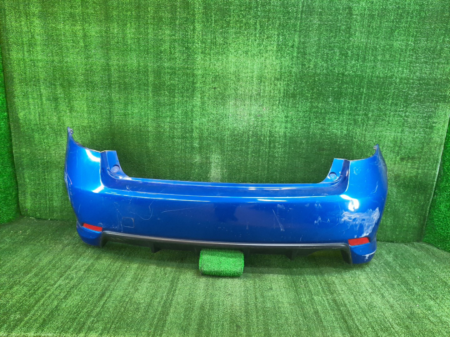 Бампер задний SUBARU IMPREZA GH6, GH7, GH8, GH2, GH3 9064 1 ракурс