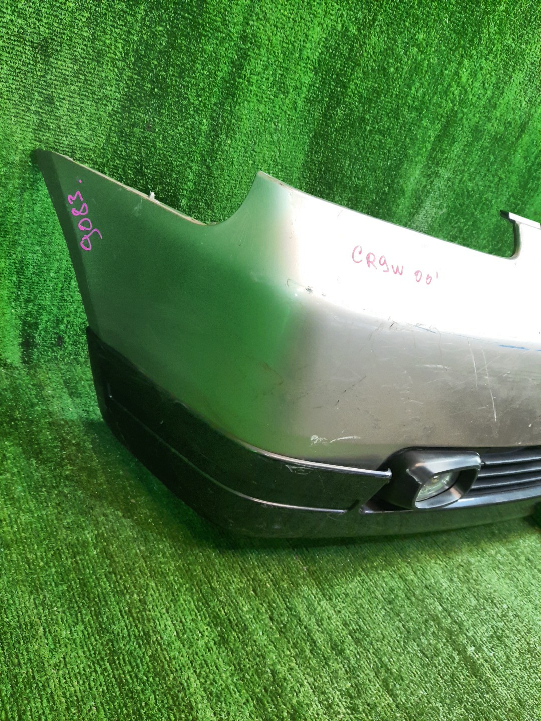 Бампер передний MITSUBISHI DION CR9W 9083 2 ракурс