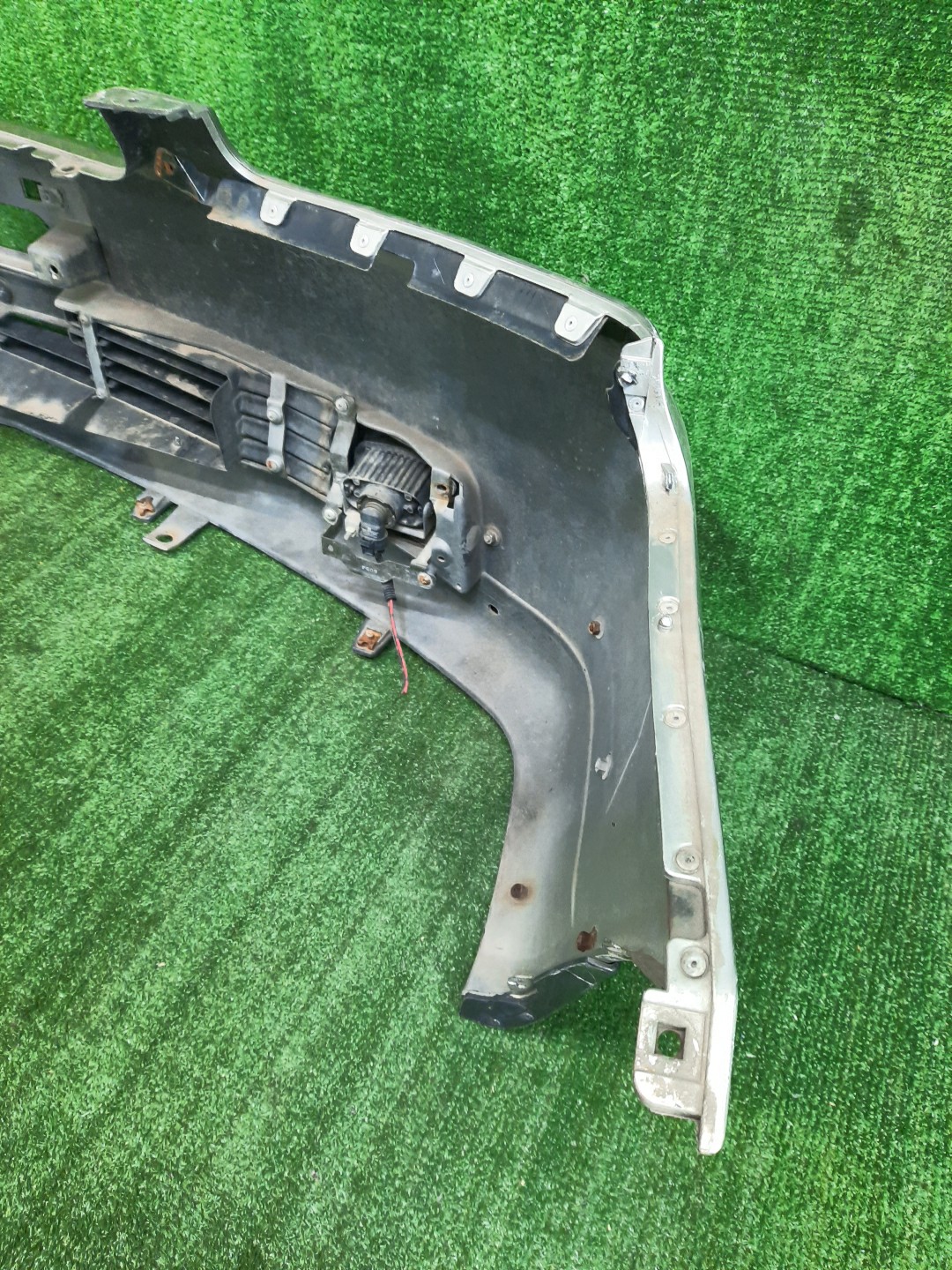 Бампер передний MITSUBISHI DION CR9W 9083 5 ракурс