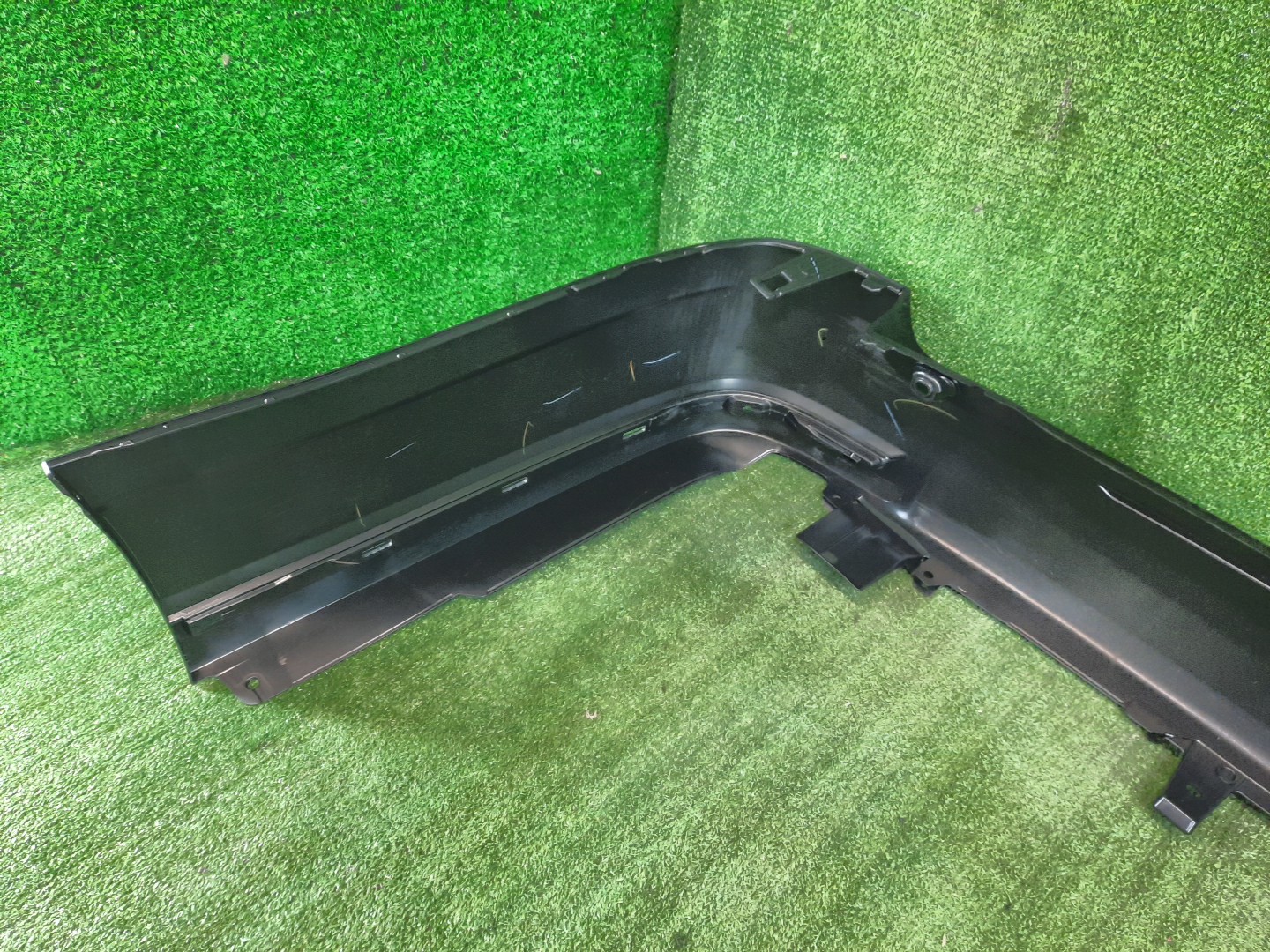 Бампер задний TOYOTA GRANACE GDH303W 52159-26952 5 ракурс