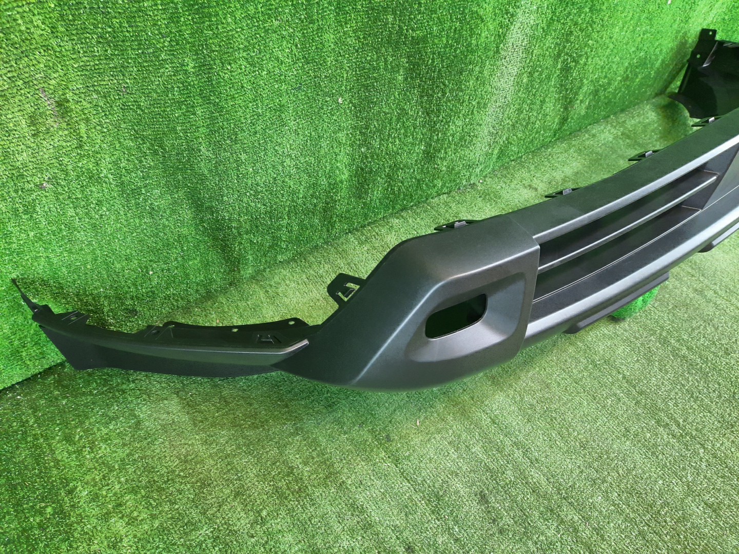 Бампер передний NISSAN PATHFINDER R53 62259-6TA0A 2 ракурс
