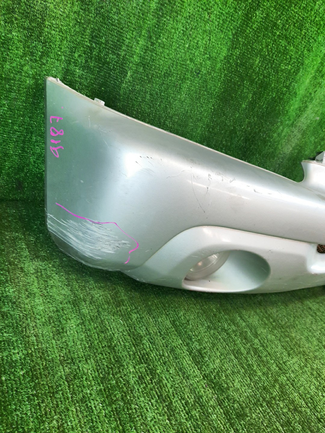 Бампер передний MITSUBISHI PAJERO IO H76W, H66W, H67W, H77W 9187 2 ракурс