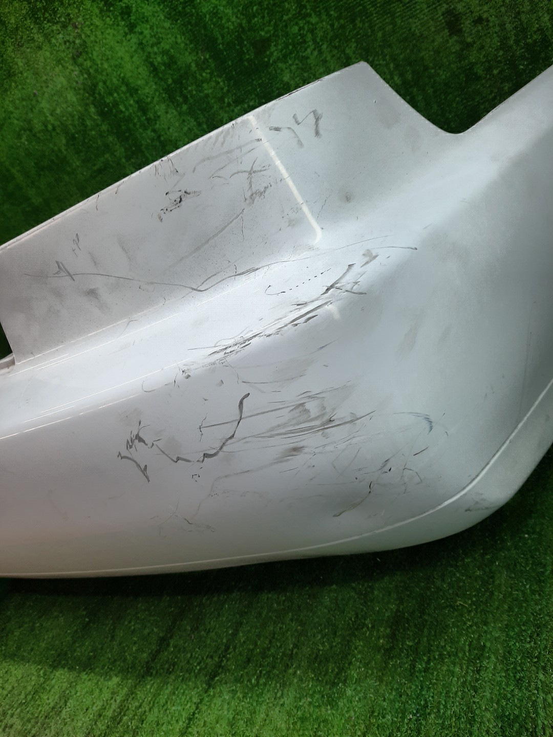 Бампер задний ISUZU ACCORD, ASKA CL3, CF4, CF3, CF5, CL1, CJ2, CJ3 9201 5 ракурс Бампер задний ISUZU ACCORD, ASKA CL3, CF4, CF3, CF5, CL1, CJ2, CJ3 9201 5 ракурс