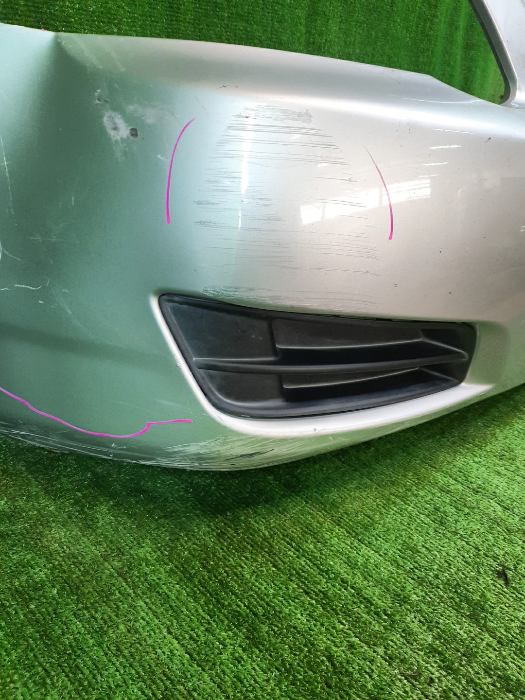 Бампер передний TOYOTA ALLEX, COROLLA RUNX ZZE124, NZE121, ZZE122, ZZE123, NZE124 9212 3 ракурс